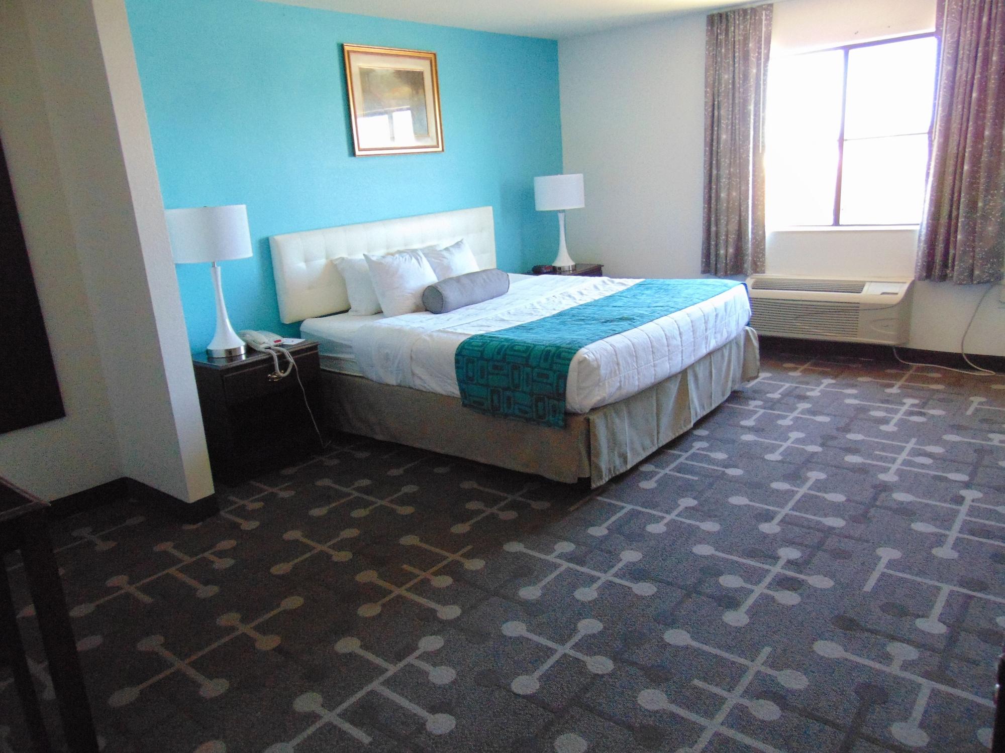 Howard Johnson By Wyndham Lubbock Tx Exterior photo